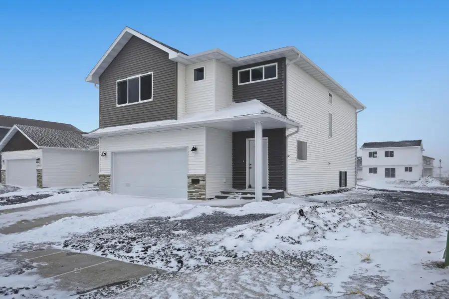 6203 87th Avenue S, Horace, ND 58047 - #2