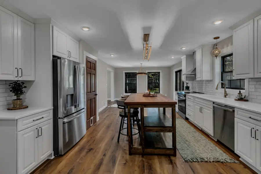 501 Riverside Avenue N, Sartell, MN 56377 - #3