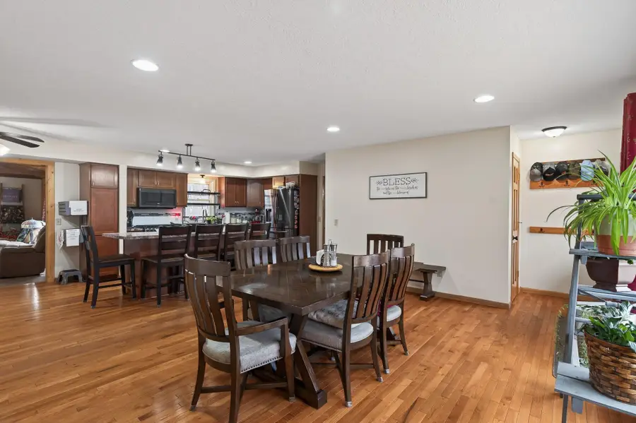 28124 100th Street Nw, Zimmerman, MN 55398 - #2