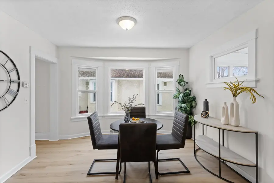2024 Queen Avenue N, Minneapolis, MN 55411 - #3