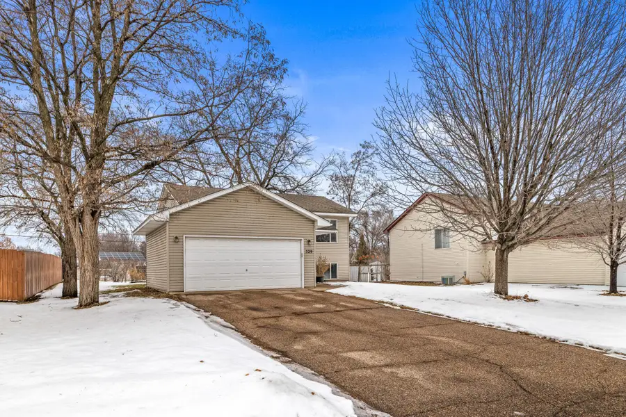 529 5th Avenue E, Shakopee, MN 55379 - Image #2