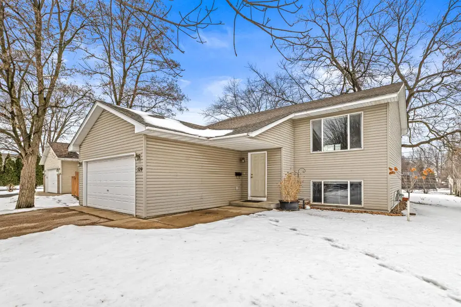 529 5th Avenue E, Shakopee, MN 55379 - Image #3
