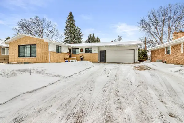 1125 23rd Avenue S, Moorhead, MN 56560