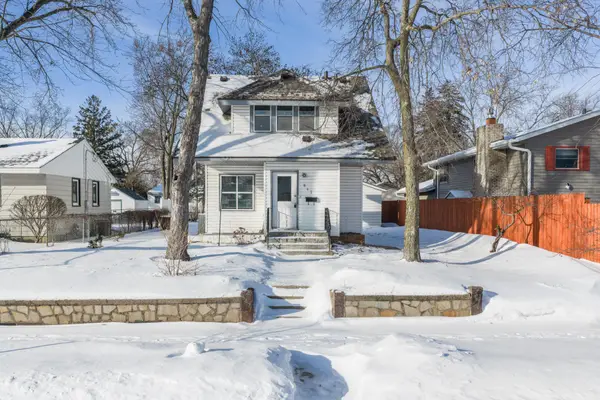 847 32nd Avenue N, Saint Cloud, MN 56303