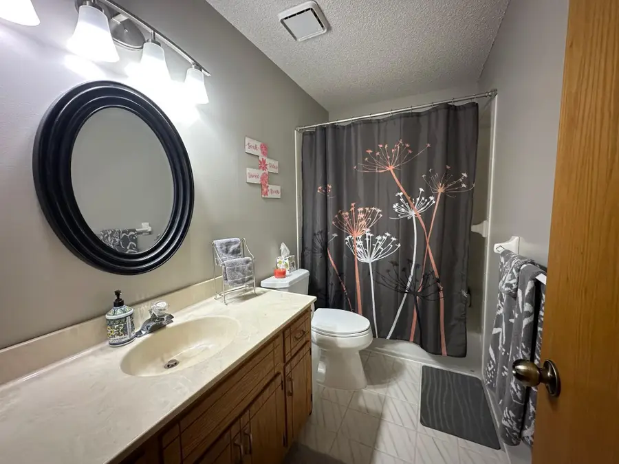4212 Valley Drive Nw, Rochester, MN 55901 - Image #3