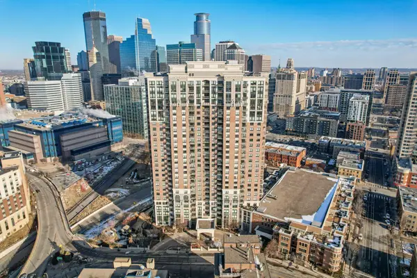 500 E Grant Street #1711, Minneapolis, MN 55404