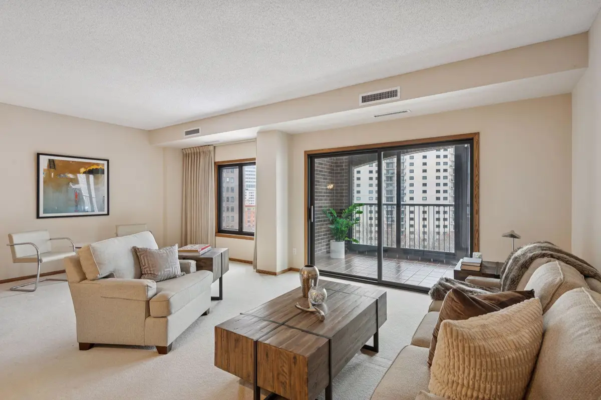 1235 Yale Place #908, Minneapolis, MN 55403 - Image #1