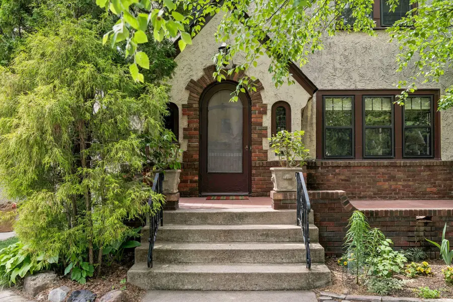4904 Thomas Avenue S, Minneapolis, MN 55410 - #2