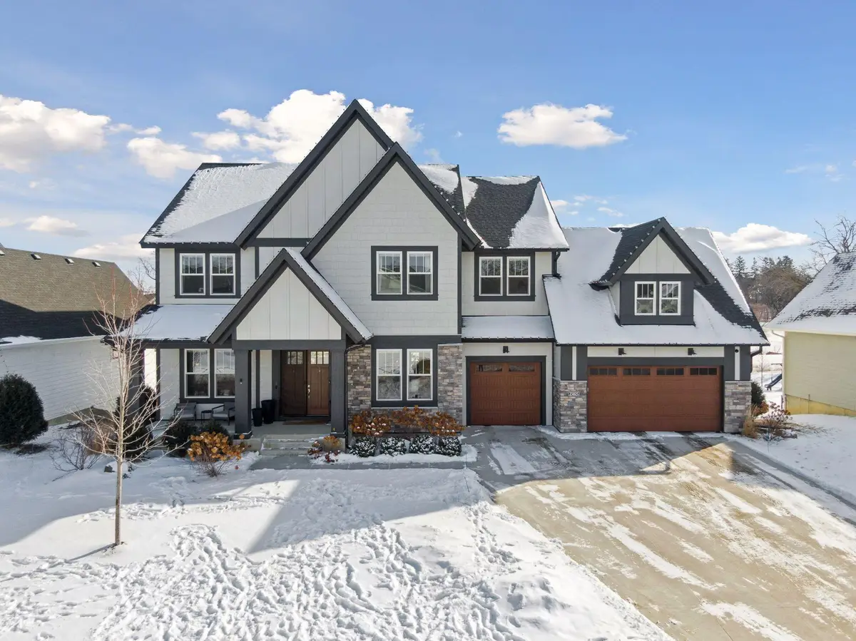 25025 Bentgrass Way, Shorewood, MN 55331 - #1