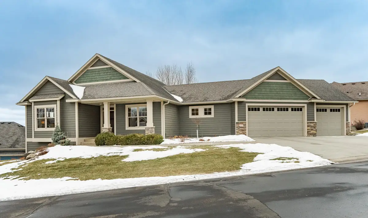 2177 Granite Circle Nw, Rochester, MN 55901 - Image #1