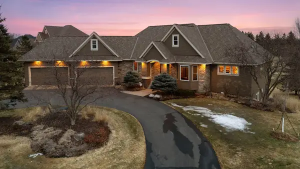 2923 Jonquil Trail N, Lake Elmo, MN 55042