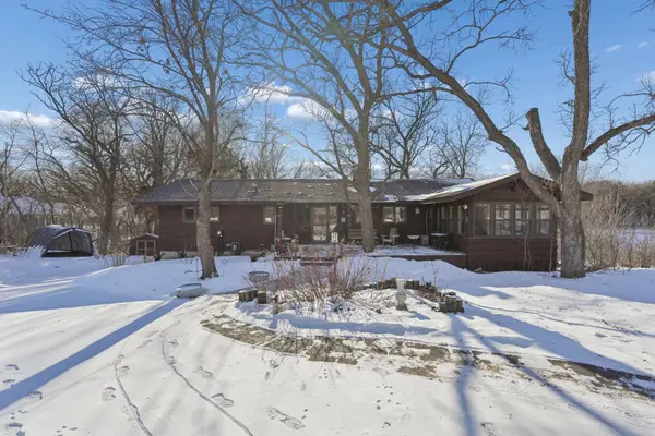 1632 Rivercrest Road N, Lakeland, MN 55043
