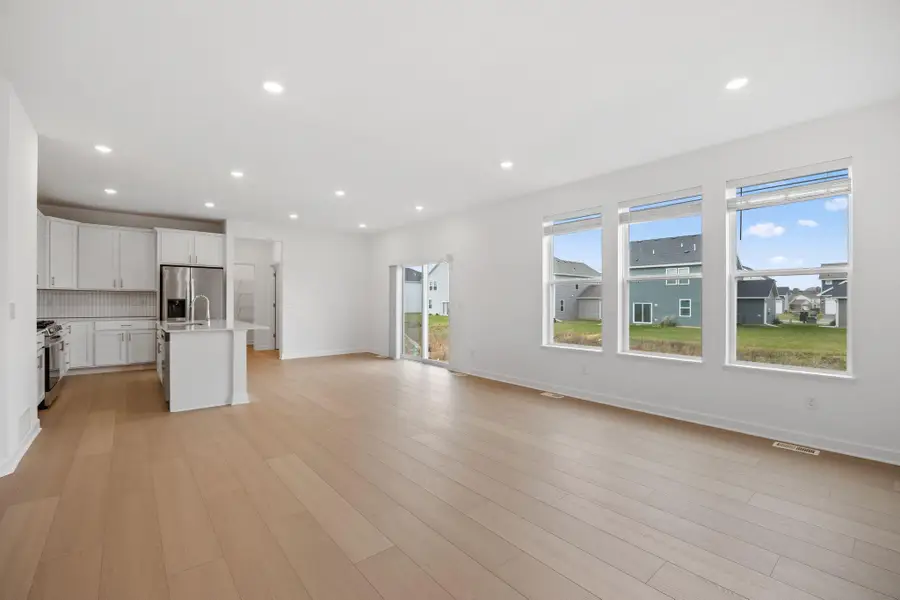 5129 Windlass Drive, Woodbury, MN 55129 - Image #3