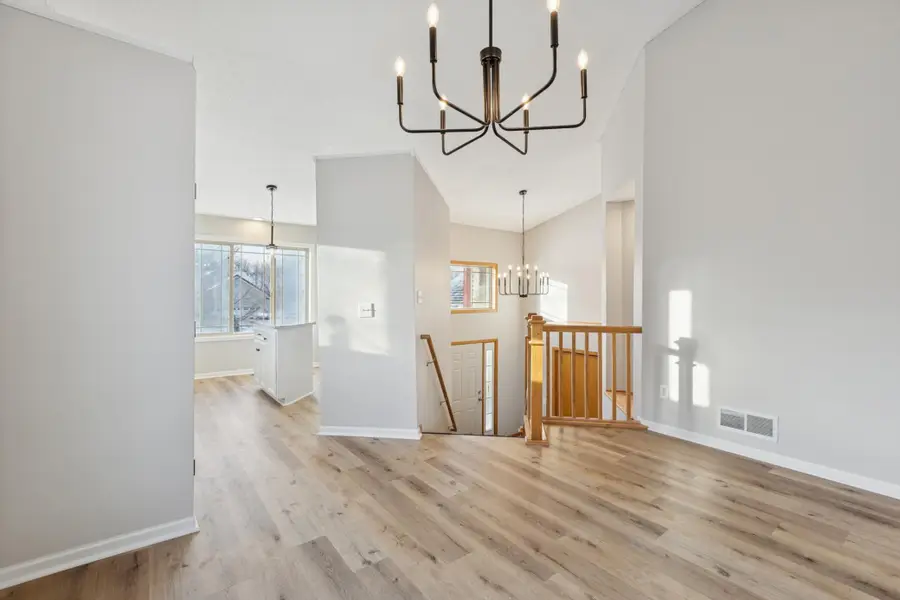 512 Frankfort Way, Waverly, MN 55390 - Image #3