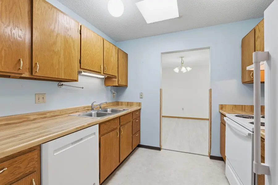 250 Freemont Avenue Se #120, Hutchinson, MN 55350 - Image #2