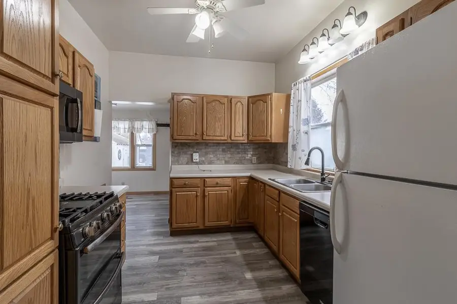 138 1st Avenue Sw, Winnebago, MN 56098 - Image #2