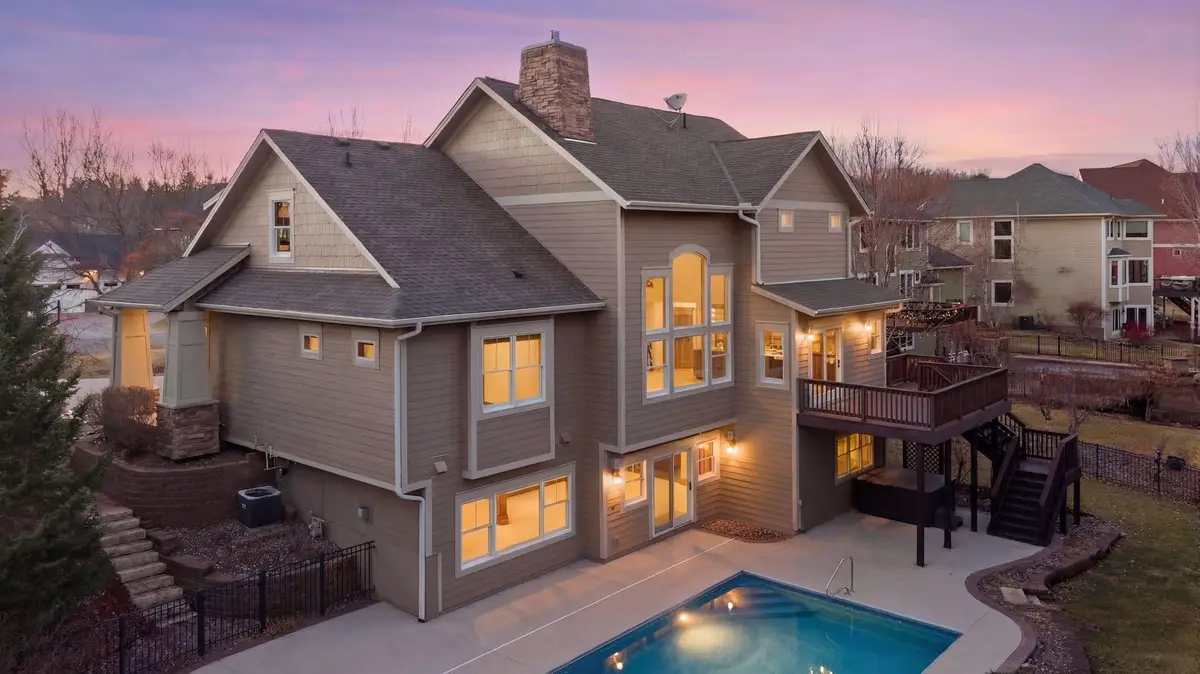 2655 Cottage Grove Place, Woodbury, MN 55129 - #1