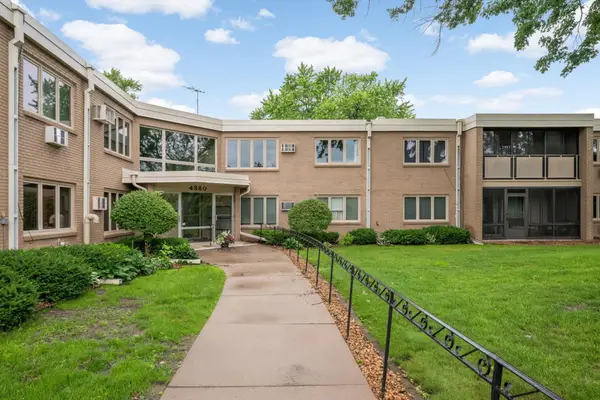 4380 Brookside Court #118, Edina, MN 55436