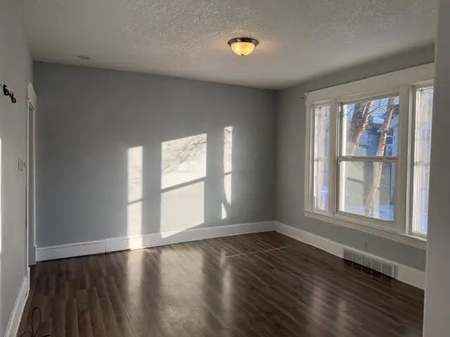 468 Bellows Street, Saint Paul, MN 55107 - Image #3