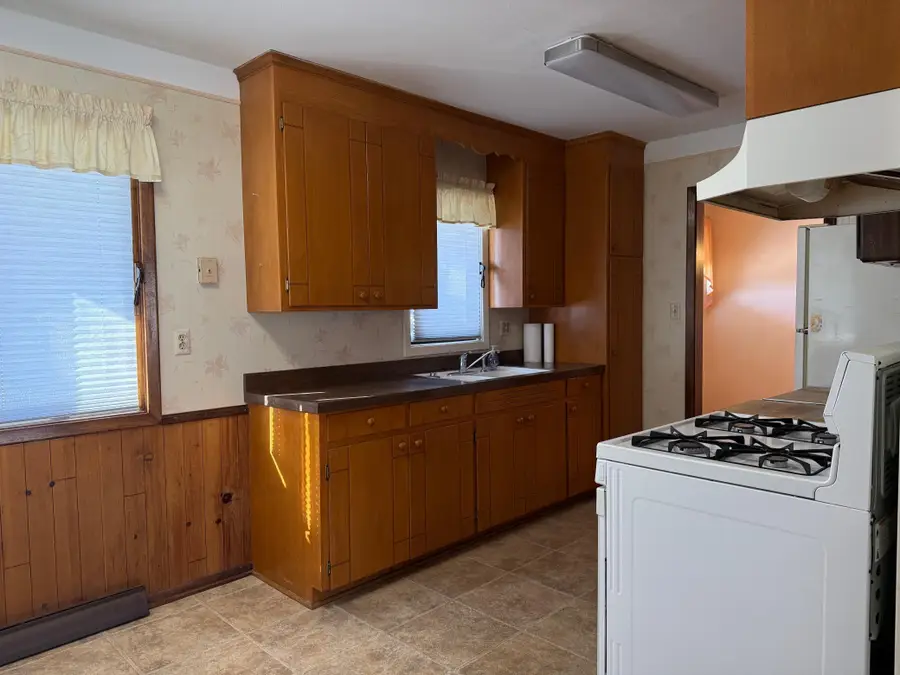 483 Birmingham Street, Saint Paul, MN 55106 - Image #3