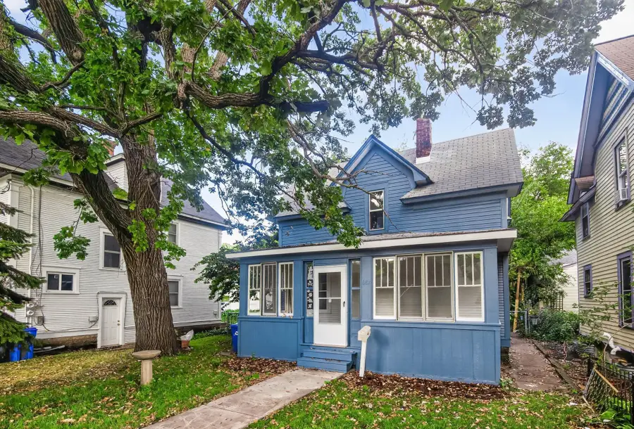 682 Fairview Avenue N, Saint Paul, MN 55104 - Image #2