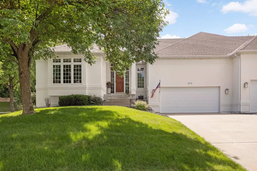16747 Iredale Path, Lakeville, MN 55044 - Image #2