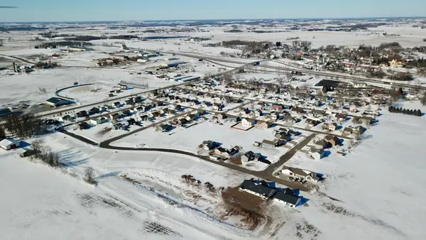 208 E 11th Street Se, Freeport, MN 56336