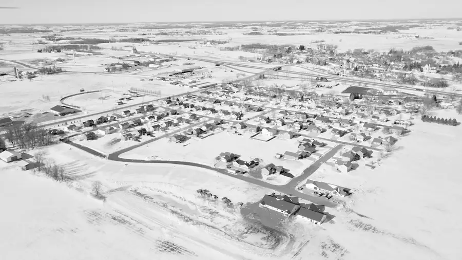 204 E 11th Street Se, Freeport, MN 56336 - #3