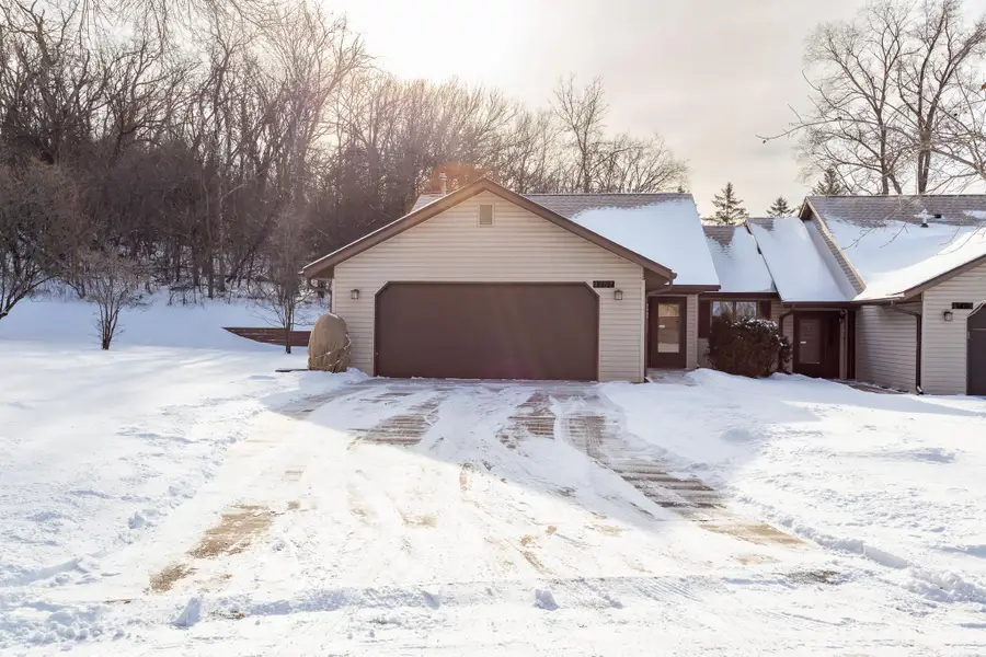 1757 Cobblestone Court, Red Wing, MN 55066 - Image #2