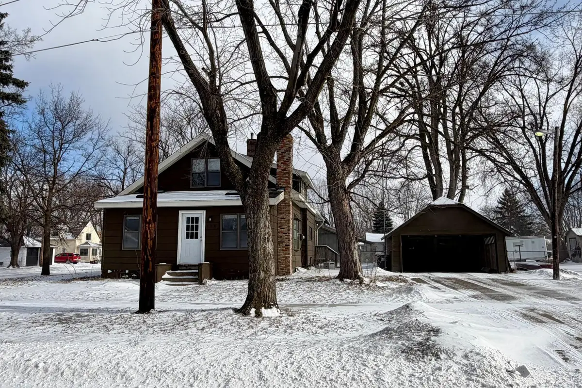 125 N Cedar Street, Belle Plaine, MN 56011 - Image #1