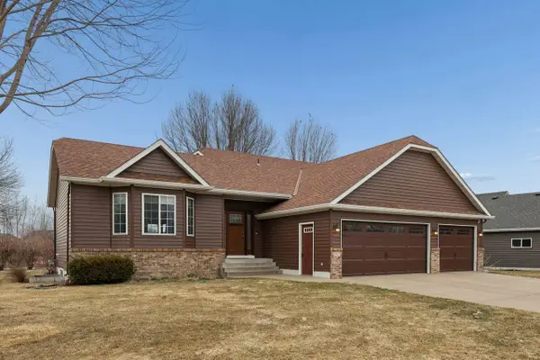 1917 7th Street N, Sartell, MN 56377