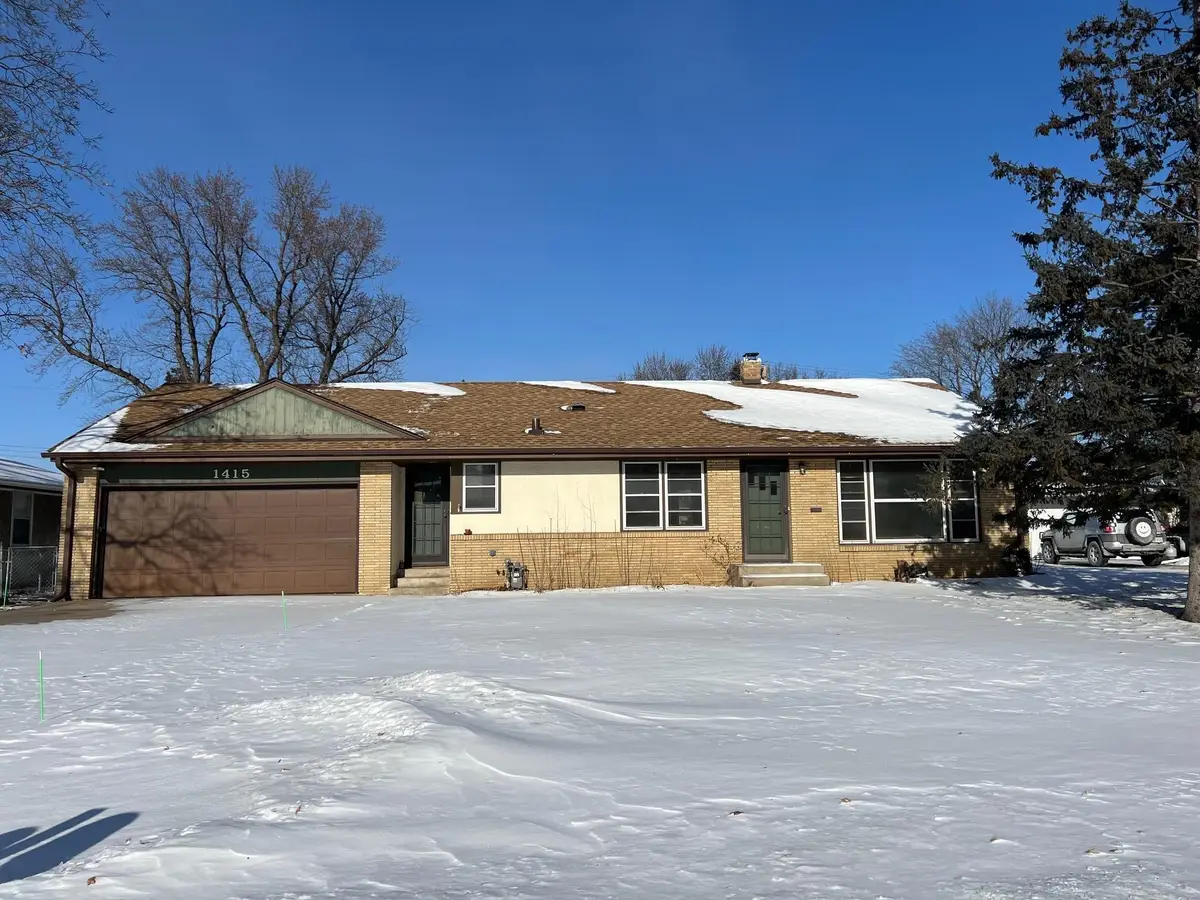 1415 Burke Avenue W, Roseville, MN 55113 - #1