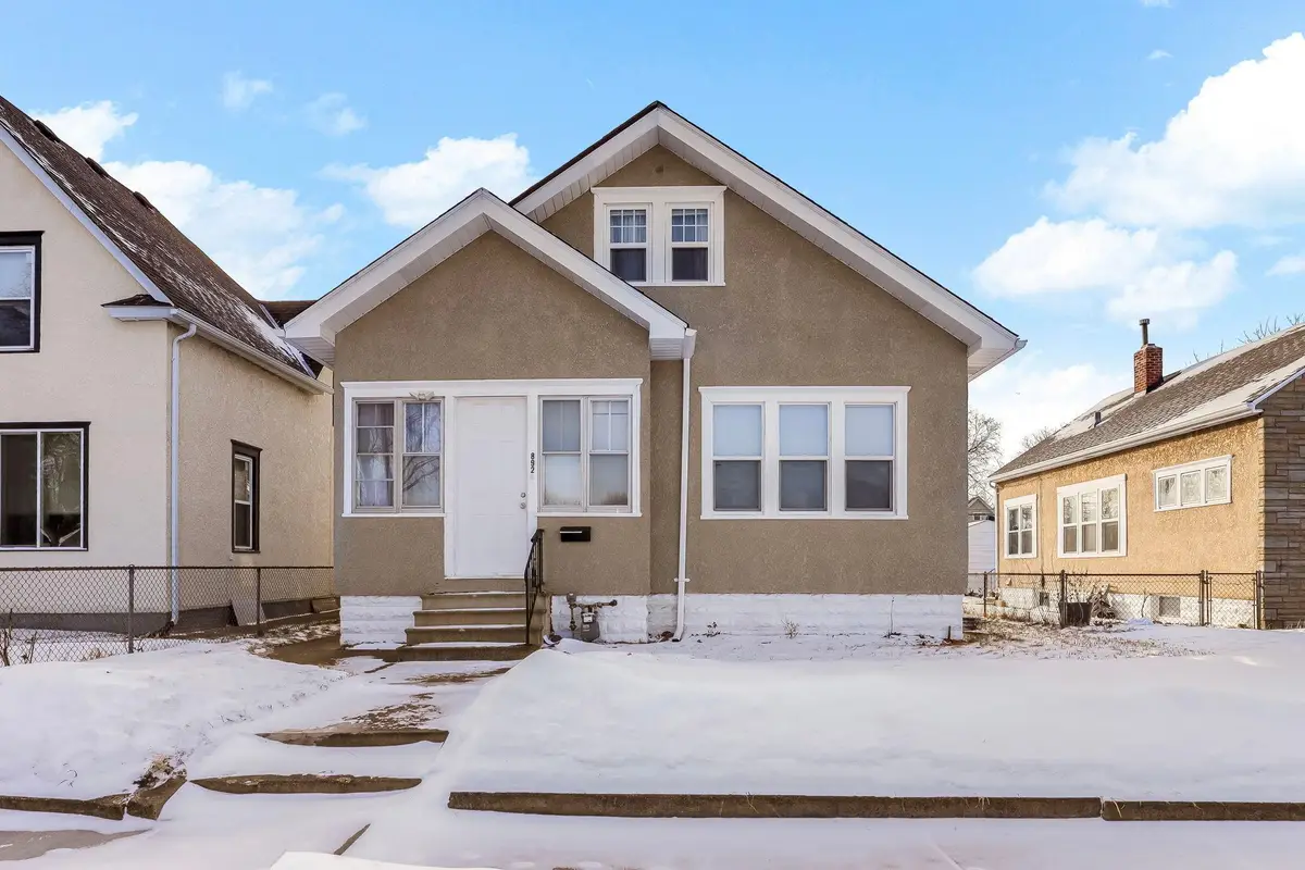 892 Cook Avenue E, Saint Paul, MN 55106 - Image #1