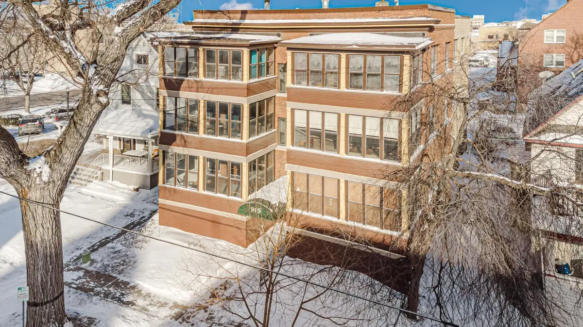 915 2nd Avenue S #2, Fargo, ND 58103 - Image #1