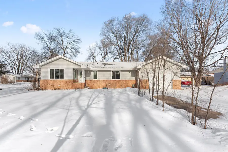 6816 75th Avenue N, Brooklyn Park, MN 55428 - #2