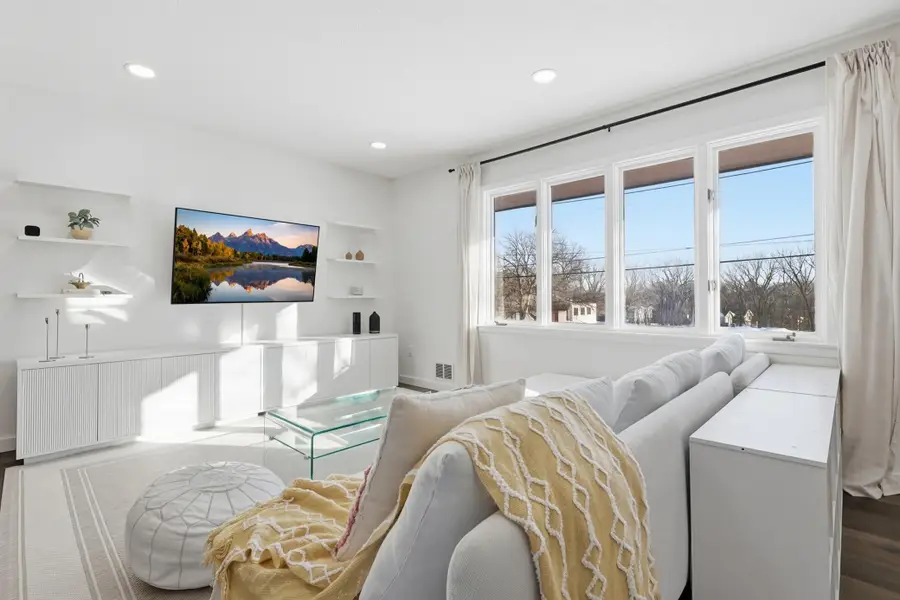 4222 Fairview Avenue, Hopkins, MN 55343 - Image #2