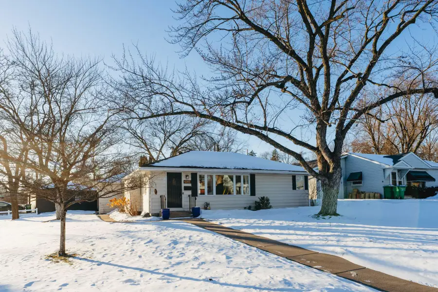 2524 Boone Avenue S, Saint Louis Park, MN 55426 - Image #3