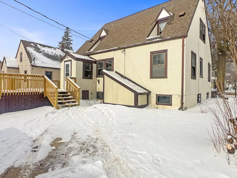 520 E Blue Earth Avenue, Fairmont, MN 56031 - #3