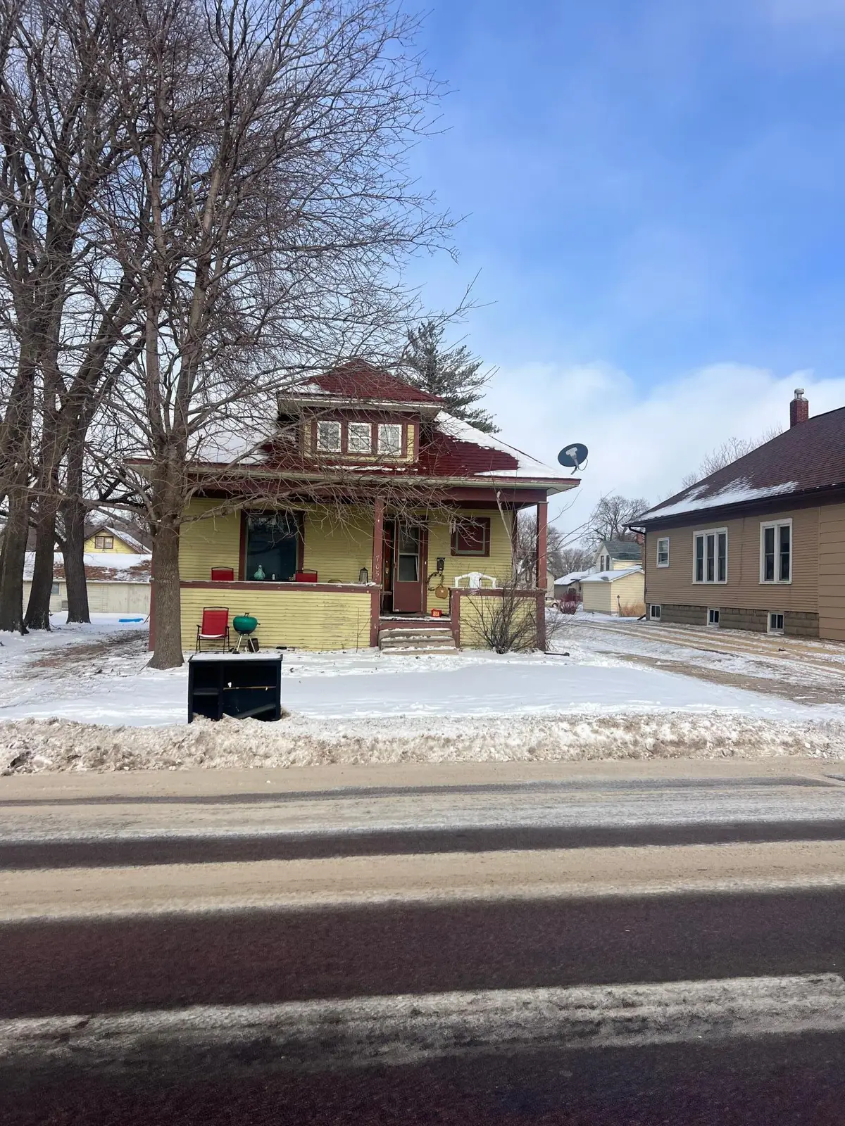 705 E Blue Earth Avenue, Fairmont, MN 56031 - #1