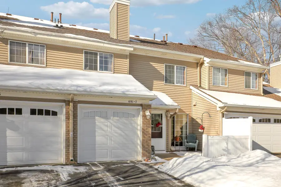 691 85th Lane Nw #7, Coon Rapids, MN 55433 - Image #2