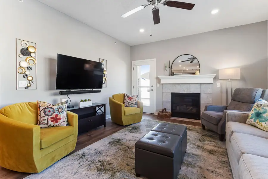 19549 Meadow Trail, Rogers, MN 55311 - Image #2