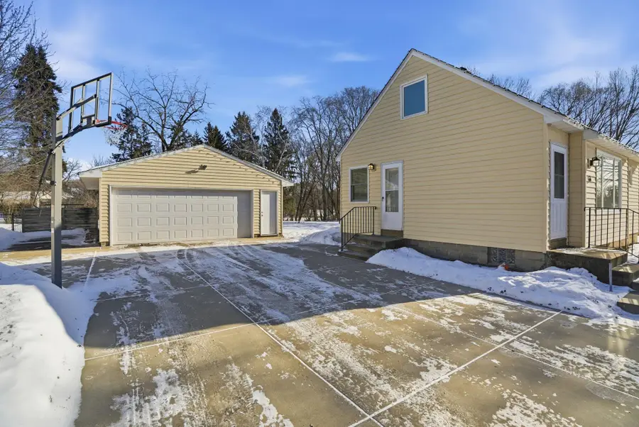 8 Pointcross Drive, Circle Pines, MN 55014 - Image #3