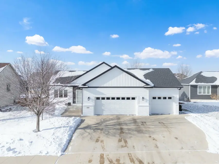 3645 Odyssey Drive Sw, Rochester, MN 55902 - Image #2