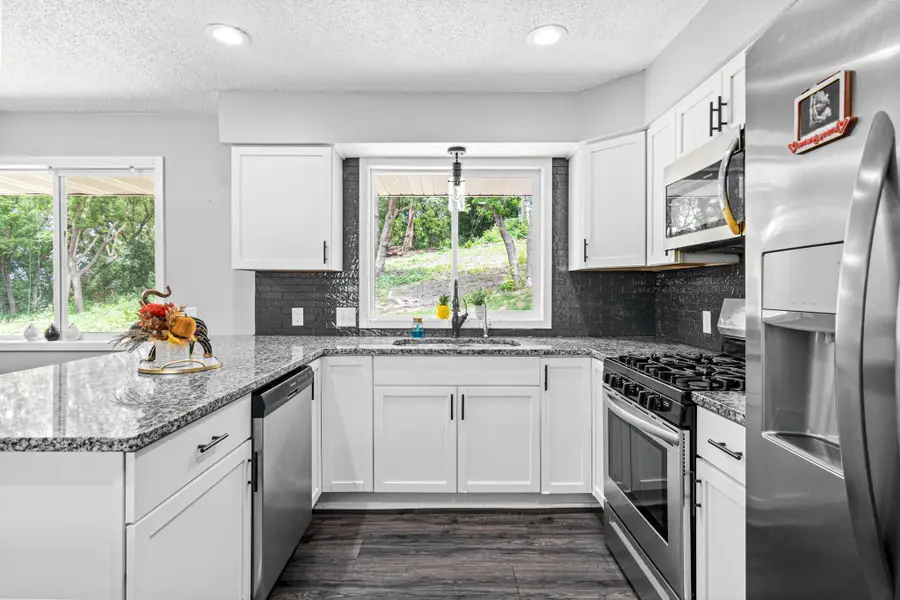 2200 Horizon Road, Burnsville, MN 55337 - Image #2