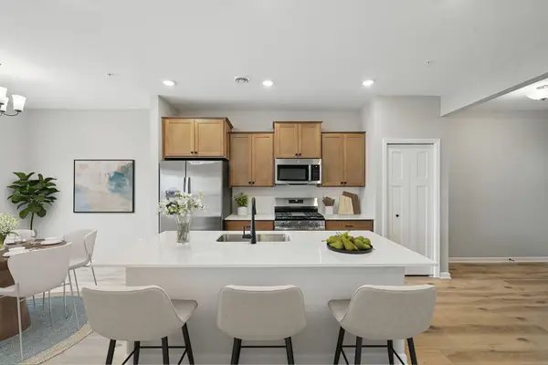 10316 Birchwood Circle, Victoria, MN 55318