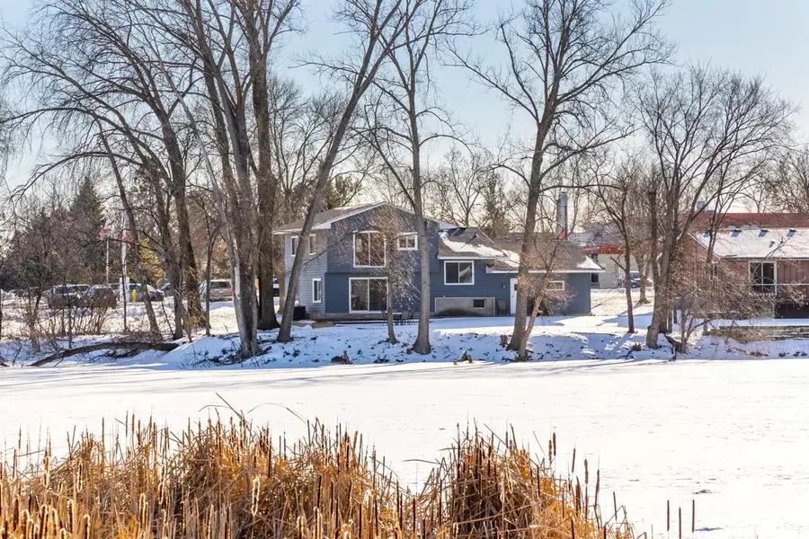 17208 Peterborg Road, Eden Prairie, MN 55346 - Image #2