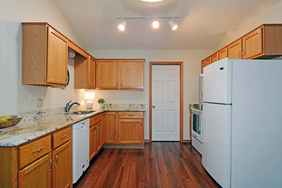 6463 Brook Lane, Savage, MN 55378 - Image #2