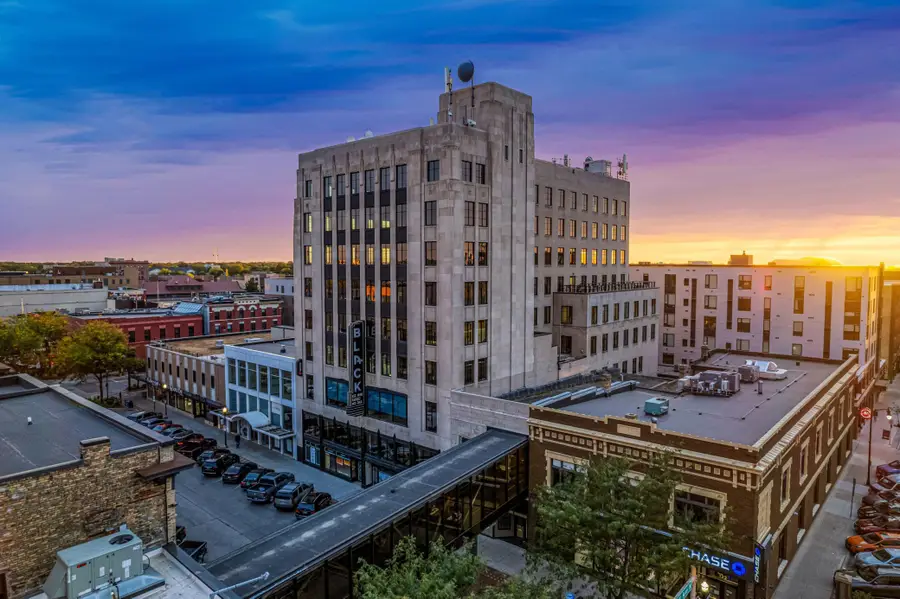 118 Broadway N #703, Fargo, ND 58102 - #2