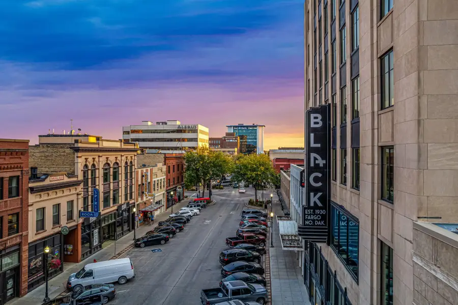 118 Broadway N #703, Fargo, ND 58102 - #3