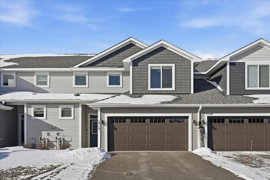 1715 Southpoint Lane, Hudson, WI 54016 - Image #2